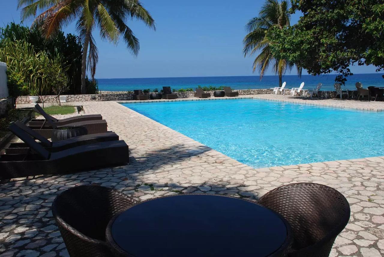 Luxury 2Br Home Facing Beach W/Pool Montego Bay #5 ภายนอก รูปภาพ